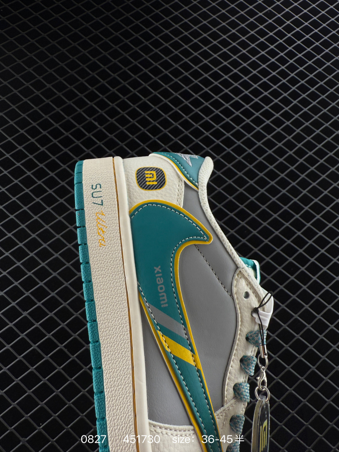 Travis Scott x Air Jordan 1 ” Reverse Mocha “